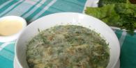Green cabbage soup – vitamin boost and bright taste!